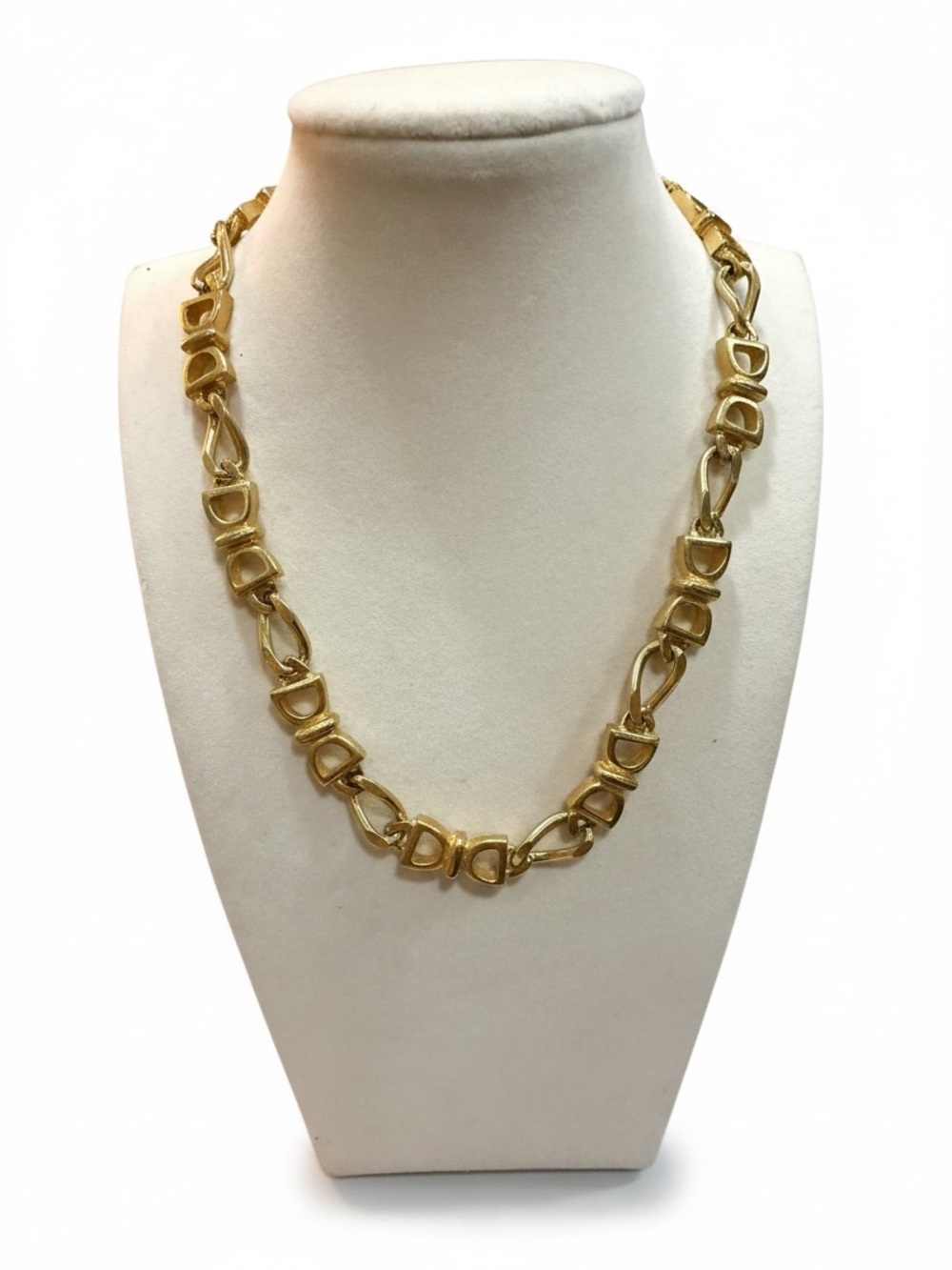 Vintage Paolo Gucci Gold Tone Equestrian Link Statement Necklace